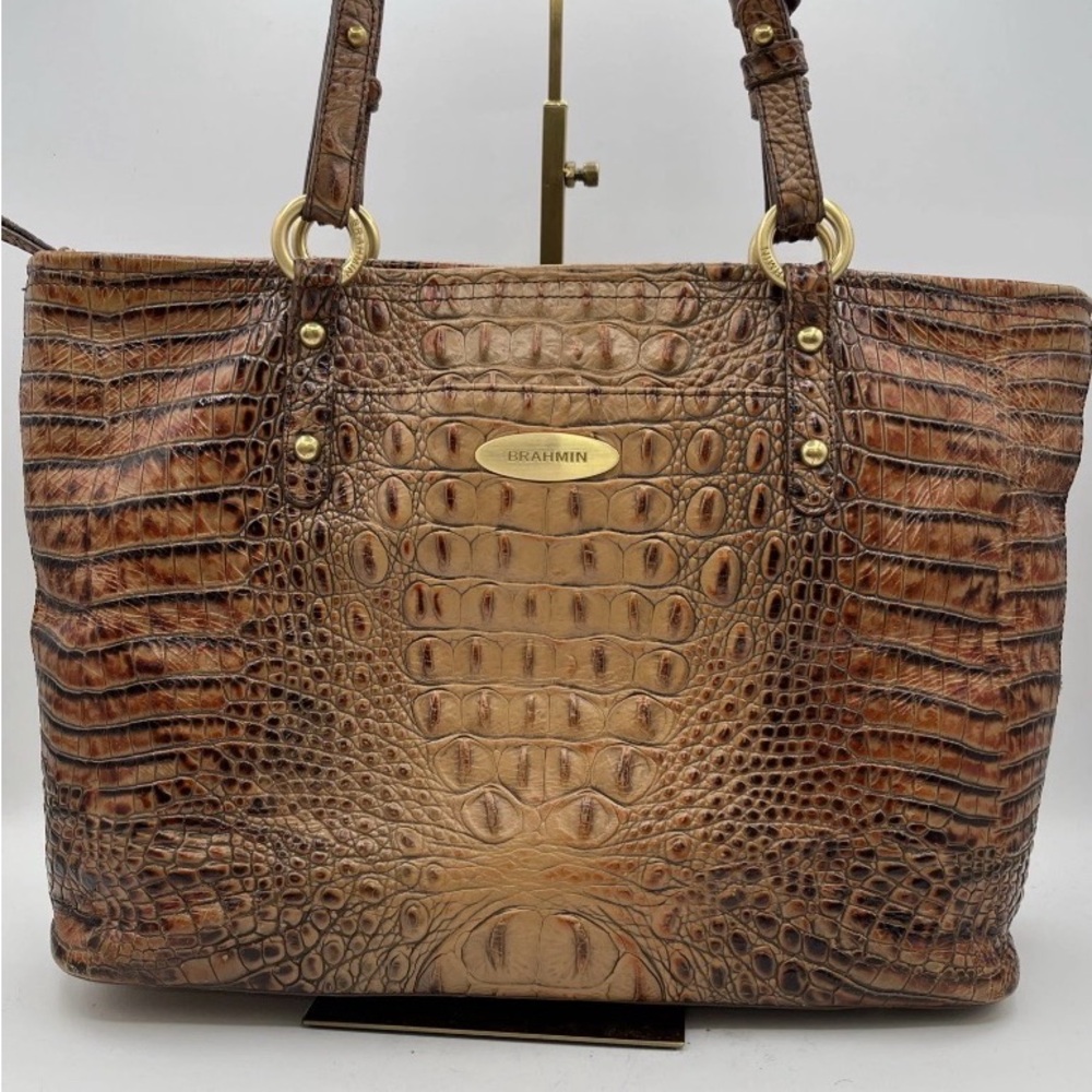 Brahmin Brown Croc-Embossed Leather Tote w/dust bag